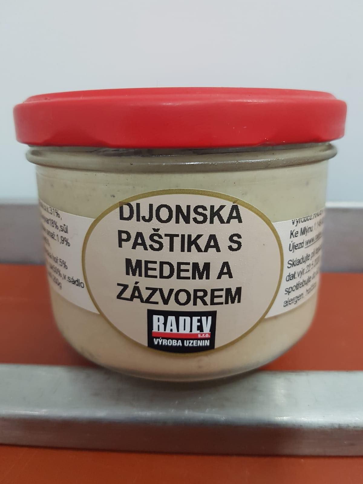 Domácí dijonská paštika se zázvorem 200 g